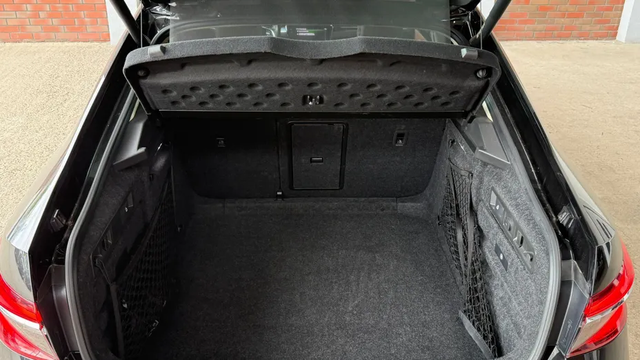 SKODA Superb Superb 2.0 TDI SCR L&K DSG