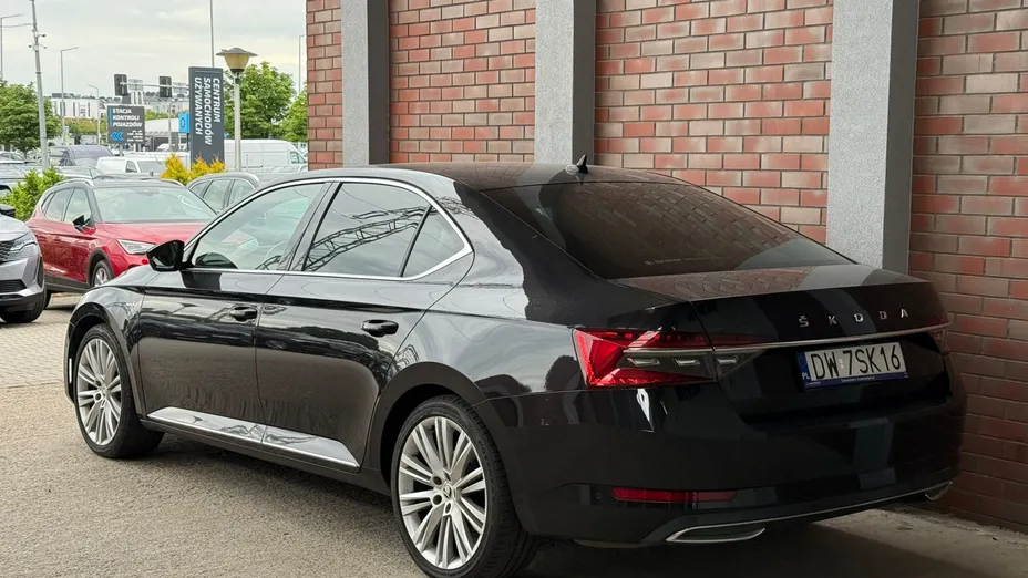 SKODA Superb Superb 2.0 TDI SCR L&K DSG