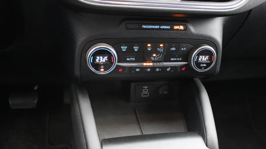 FORD Kuga Kuga 2.5 FHEV FWD Titanium