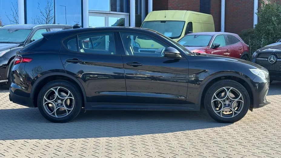 ALFA ROMEO Stelvio Stelvio 2.0 Turbo Sprint Q4 aut