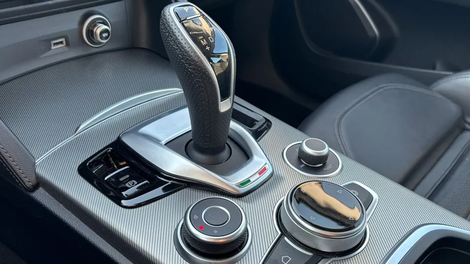 ALFA ROMEO Stelvio Stelvio 2.0 Turbo Sprint Q4 aut