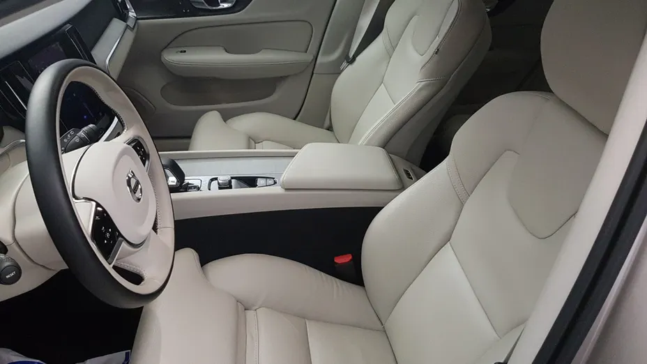 VOLVO V60 V60 B4 D Plus Dark aut