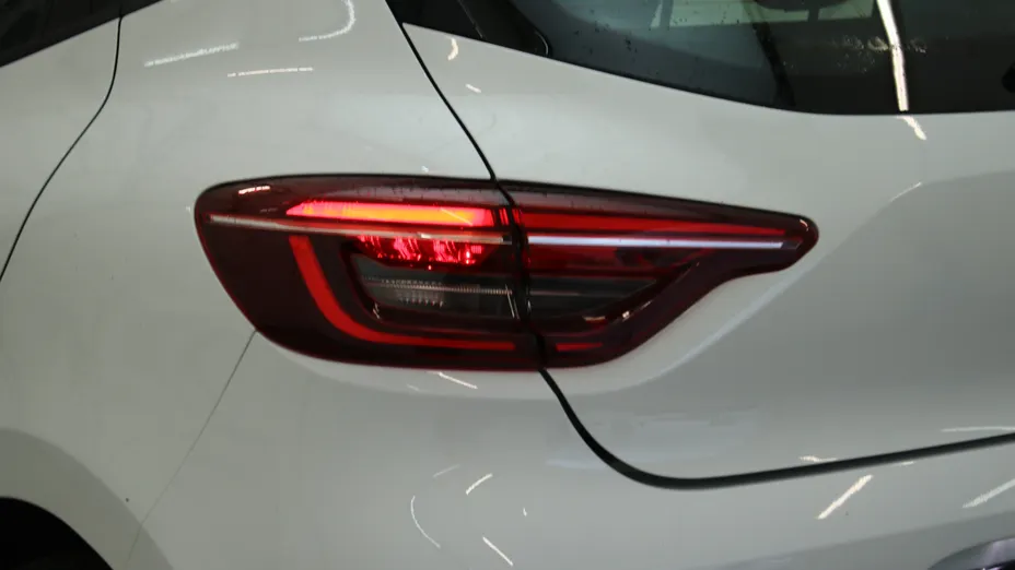 RENAULT Clio Clio 1.0 TCe Equilibre