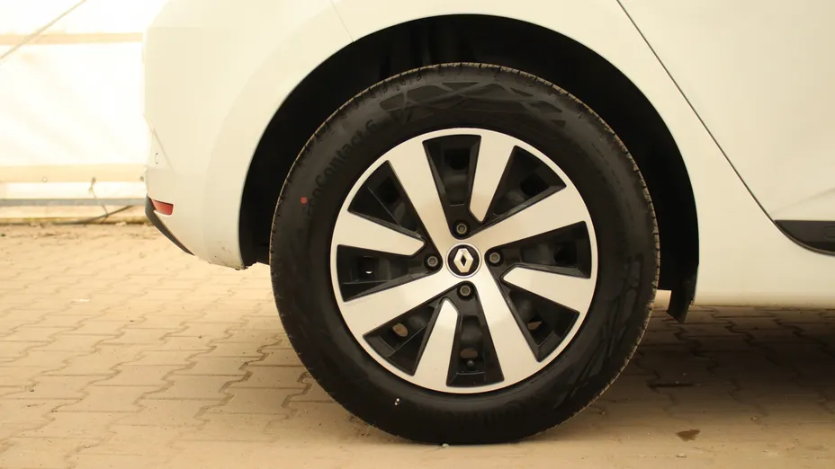 RENAULT Clio Clio 1.0 TCe Equilibre