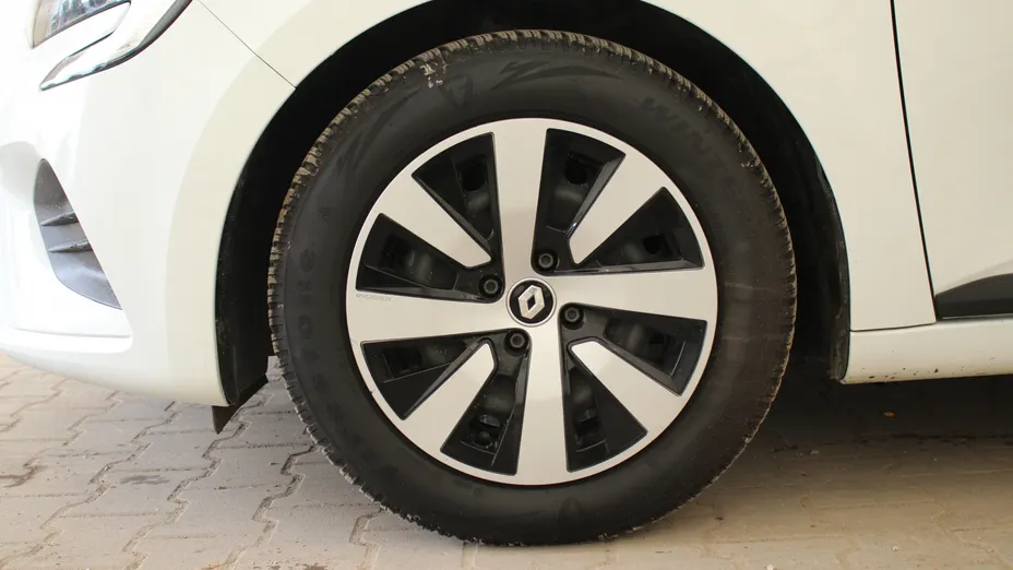 RENAULT Clio Clio 1.0 TCe Equilibre