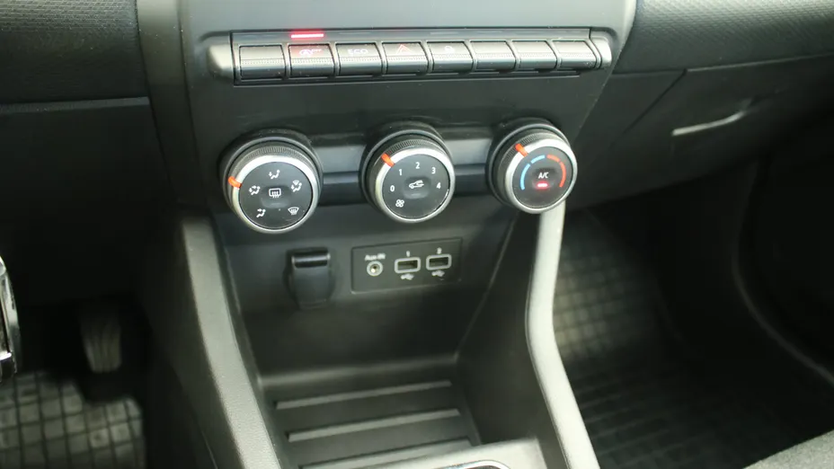 RENAULT Clio Clio 1.0 TCe Equilibre