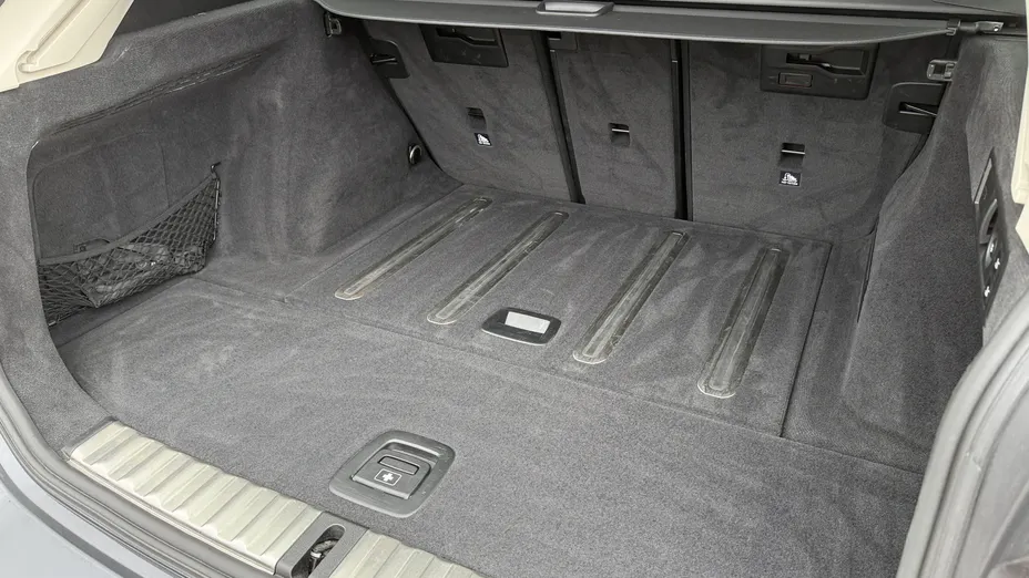 BMW Seria 3 320d xDrive mHEV Luxury Line aut