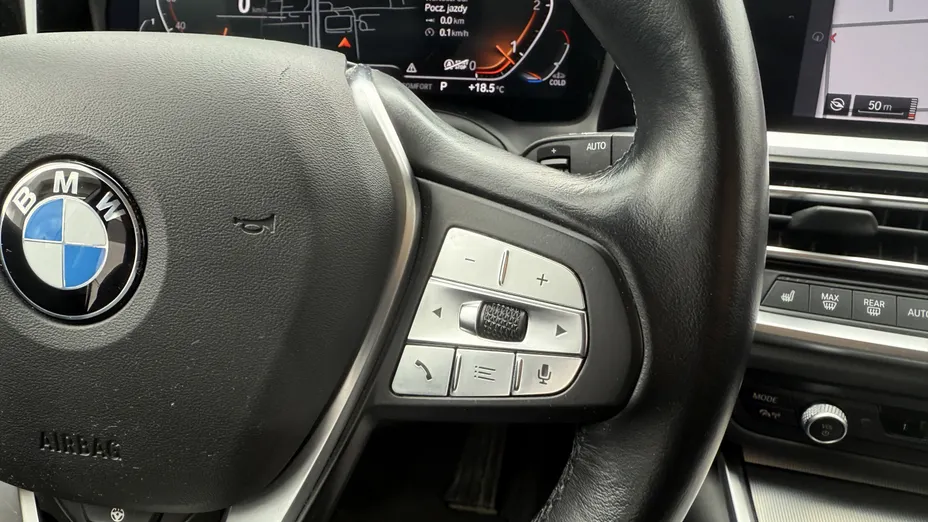 BMW Seria 3 320d xDrive mHEV Luxury Line aut