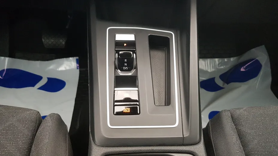 VOLKSWAGEN Golf Golf VIII 1.5 eTSI EVO Life DSG