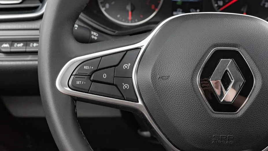 RENAULT Clio Clio 1.0 TCe Equilibre