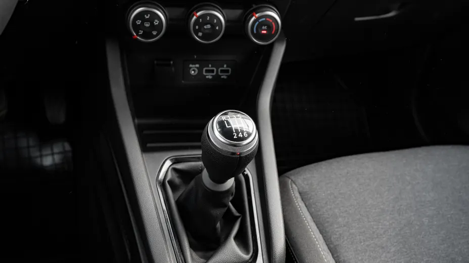 RENAULT Clio Clio 1.0 TCe Equilibre