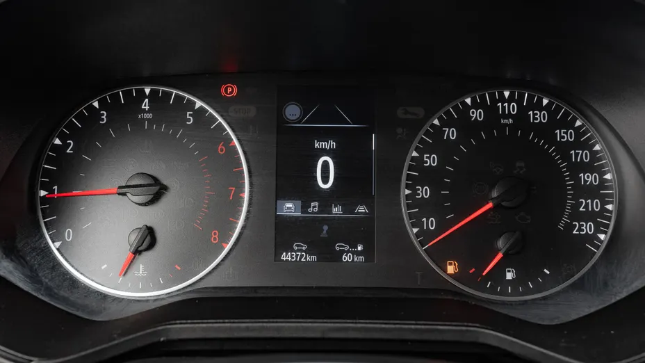 RENAULT Clio Clio 1.0 TCe Equilibre