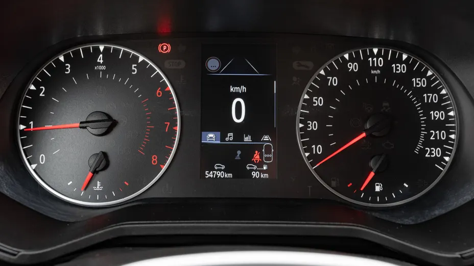 RENAULT Clio Clio 1.0 TCe Equilibre