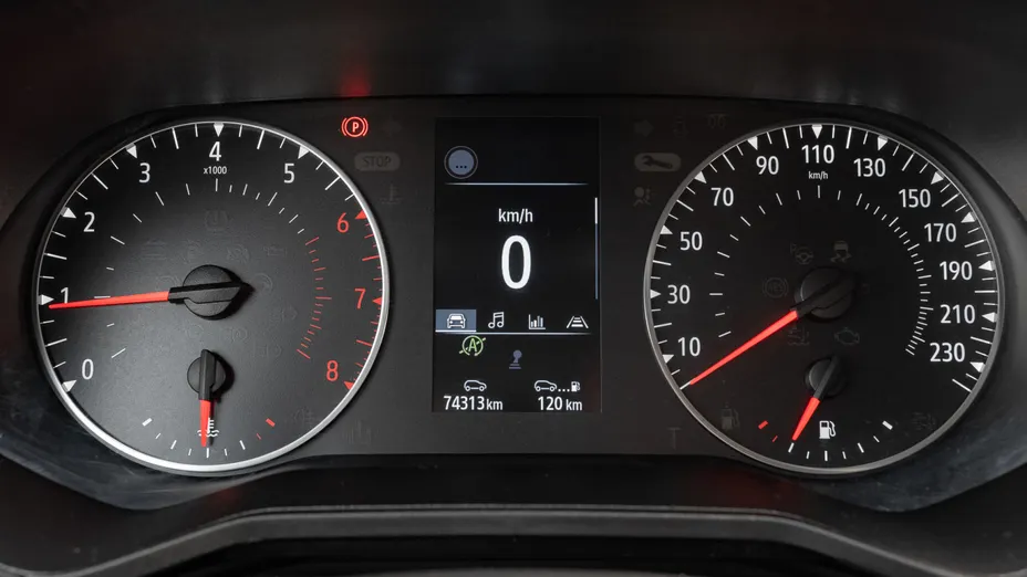 RENAULT Clio Clio 1.0 TCe Equilibre