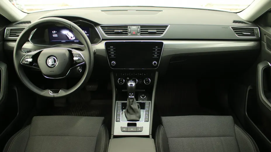 SKODA Superb Superb 2.0 TDI SCR 4x4 Style DSG