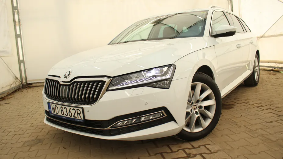 SKODA Superb Superb 2.0 TDI SCR 4x4 Style DSG
