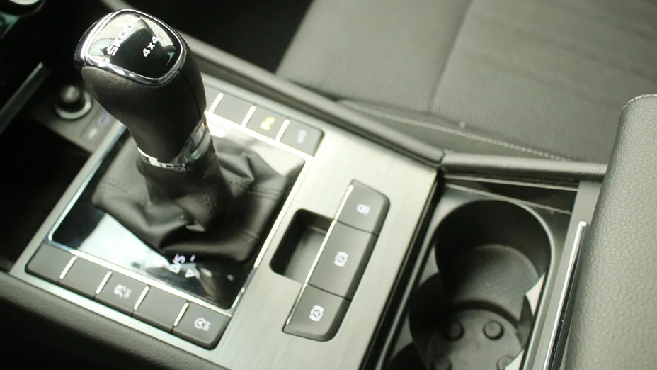 SKODA Superb Superb 2.0 TDI SCR 4x4 Style DSG