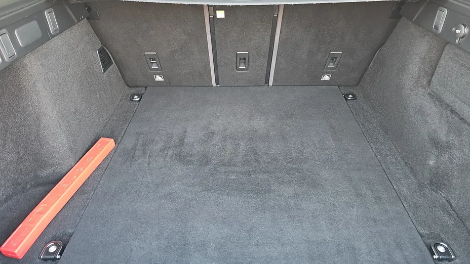 LAND ROVER Range Rover Velar Velar 3.0 SD6 SE