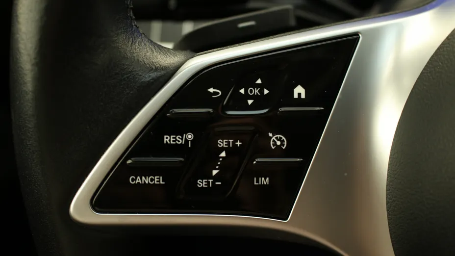 MERCEDES-BENZ C Klasa C 200 mHEV Avantgarde