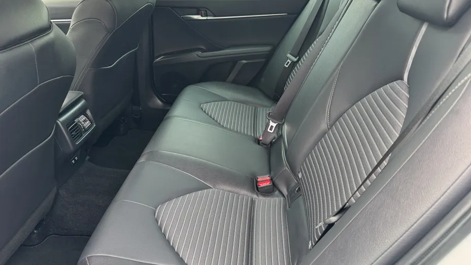 TOYOTA Camry Camry 2.5 Hybrid Prestige CVT