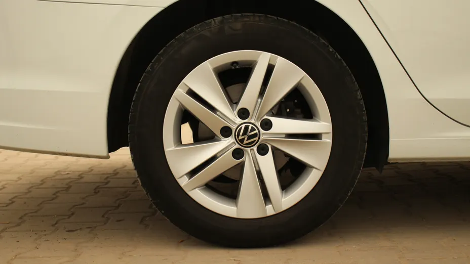 VOLKSWAGEN Golf Golf VIII 2.0 TDI Life