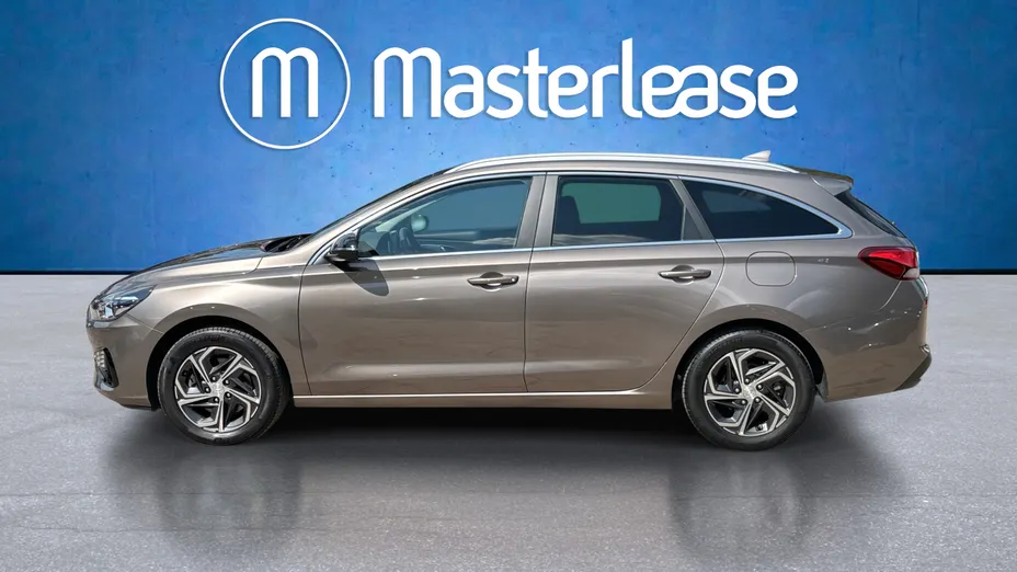HYUNDAI i30 i30 1.5 DPI Smart