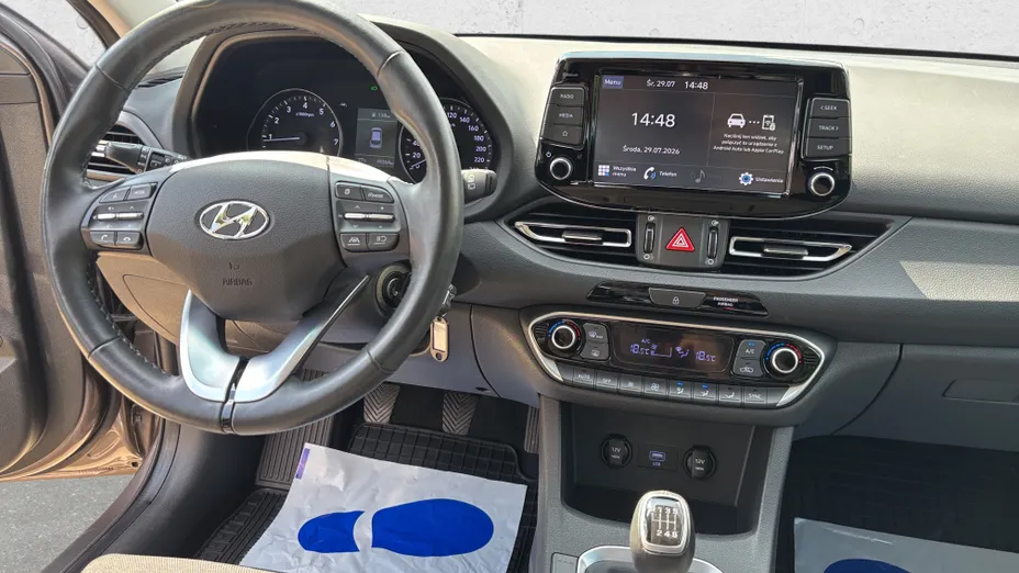 HYUNDAI i30 i30 1.5 DPI Smart