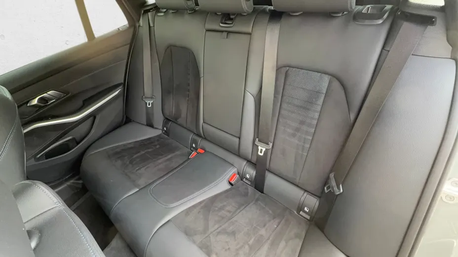 BMW Seria 3 318d mHEV M Sport aut