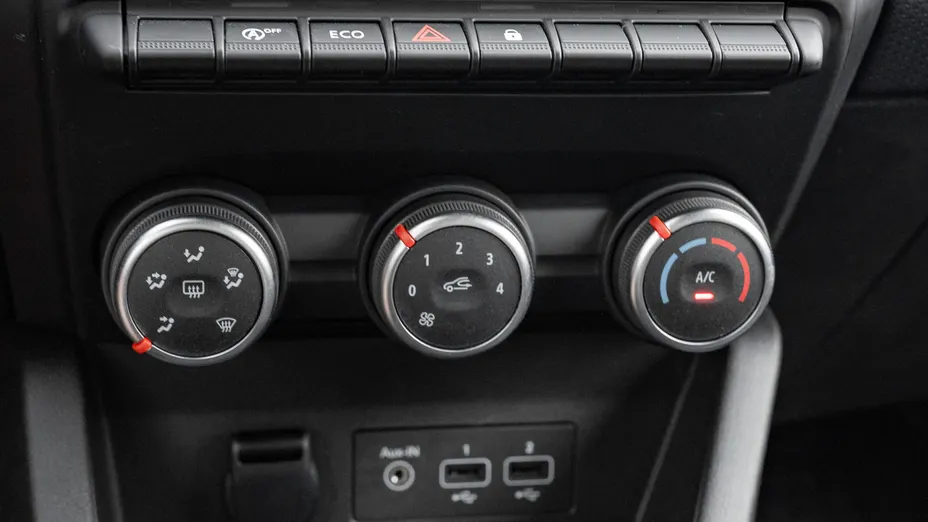 RENAULT Clio Clio 1.0 TCe Equilibre