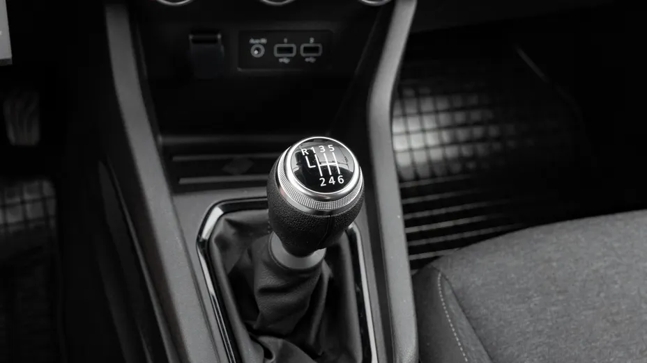 RENAULT Clio Clio 1.0 TCe Equilibre