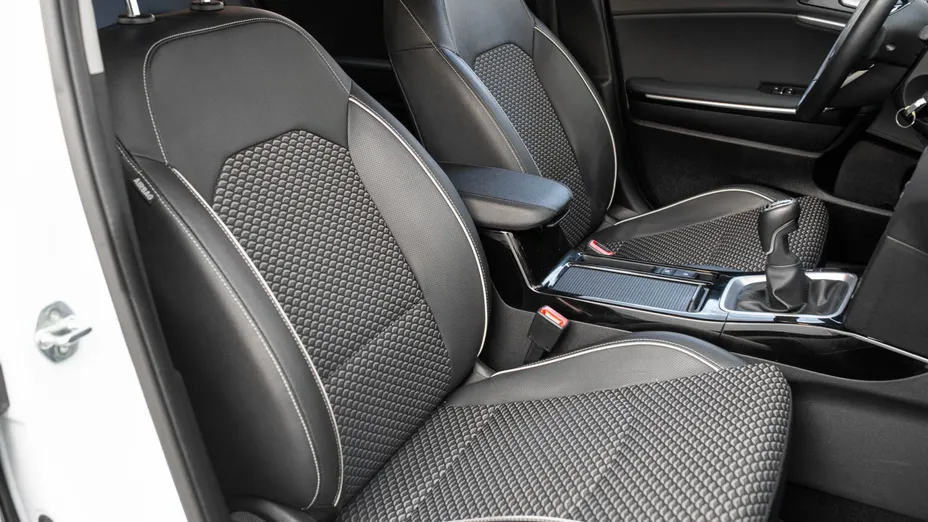 KIA Cee'd Ceed 1.0 T-GDI L