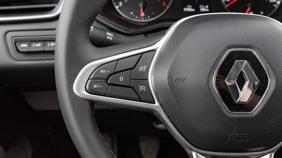 RENAULT Clio Clio 1.0 TCe Equilibre