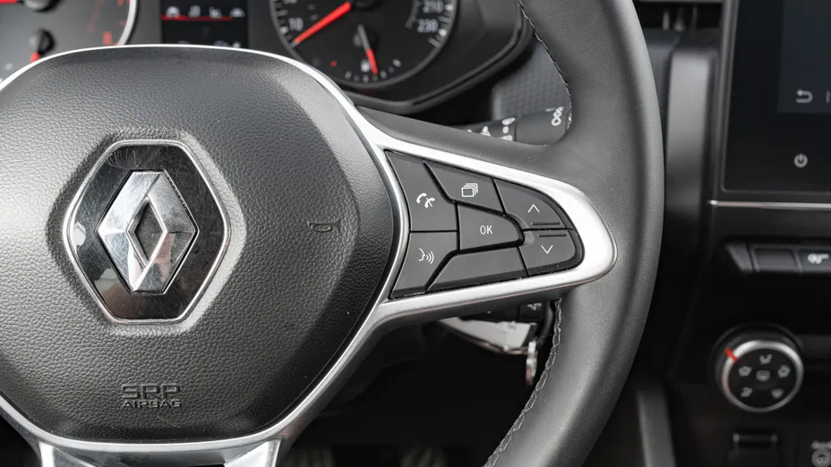 RENAULT Clio Clio 1.0 TCe Equilibre