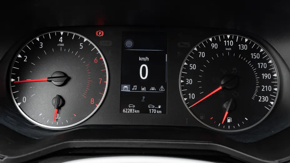 RENAULT Clio Clio 1.0 TCe Equilibre