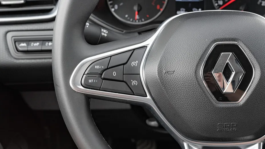 RENAULT Clio Clio 1.0 TCe Equilibre