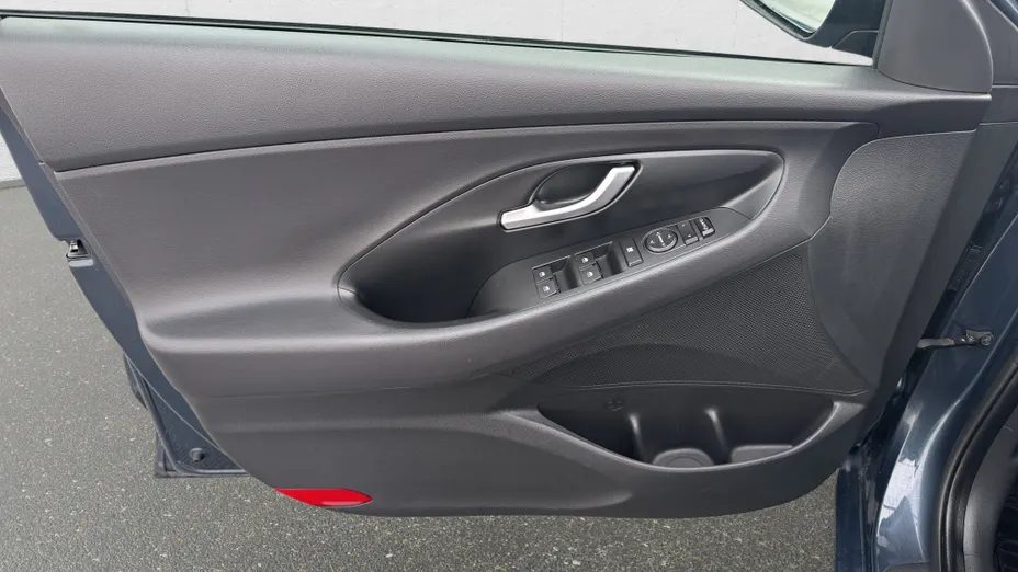 HYUNDAI i30 i30 1.0 T-GDI Modern