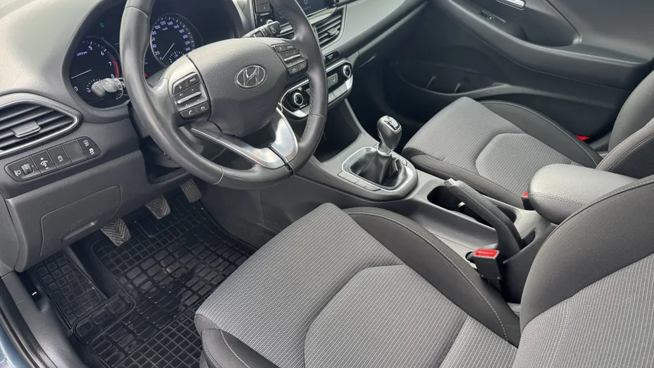 HYUNDAI i30 i30 1.0 T-GDI Modern
