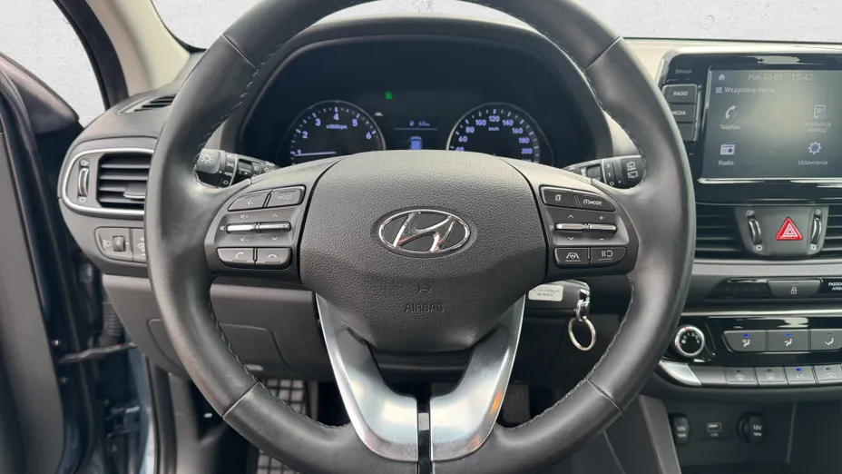 HYUNDAI i30 i30 1.0 T-GDI Modern