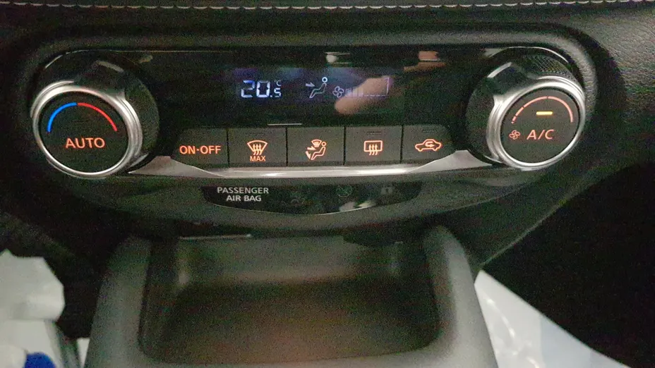 NISSAN Juke Juke 1.0 DIG-T N-Design DCT