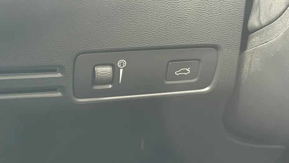 VOLVO XC40 XC40 T3 Momentum Pro aut