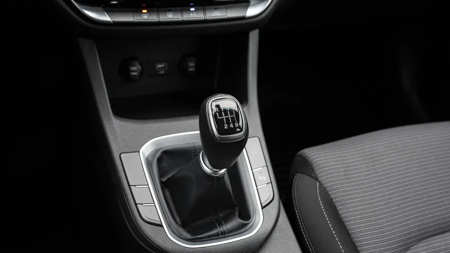 HYUNDAI i30 i30 1.5 DPI Classic +