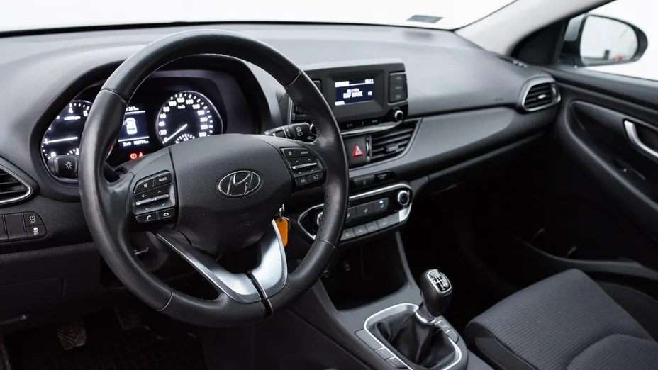 HYUNDAI i30 i30 1.5 DPI Classic +