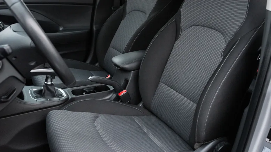 HYUNDAI i30 i30 1.5 DPI Classic +