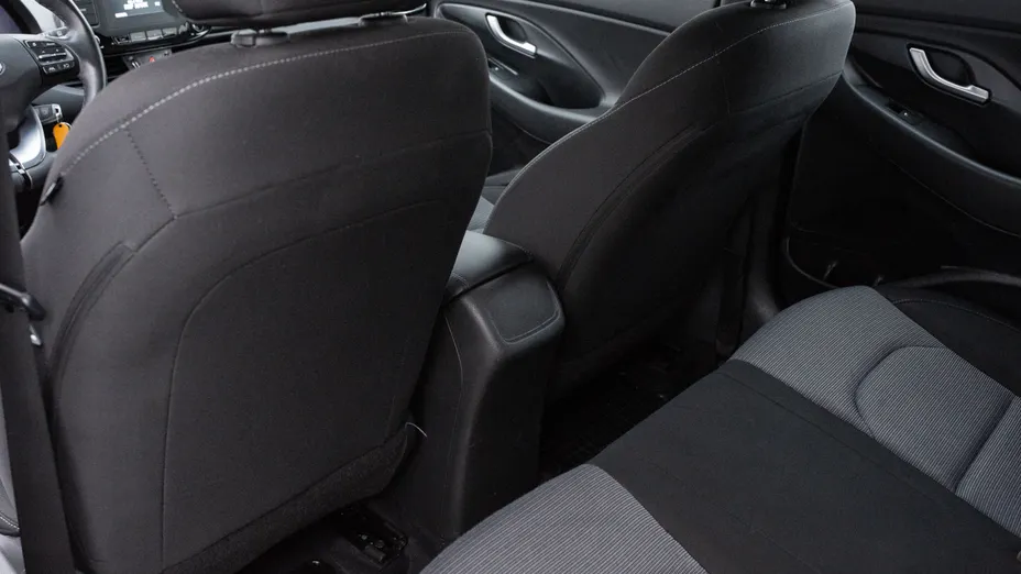 HYUNDAI i30 i30 1.5 DPI Classic +