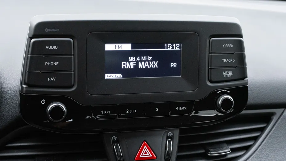 HYUNDAI i30 i30 1.5 DPI Classic +