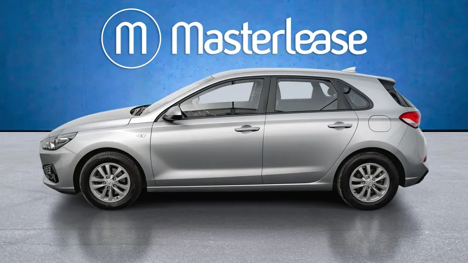 HYUNDAI i30 i30 1.5 DPI Classic +