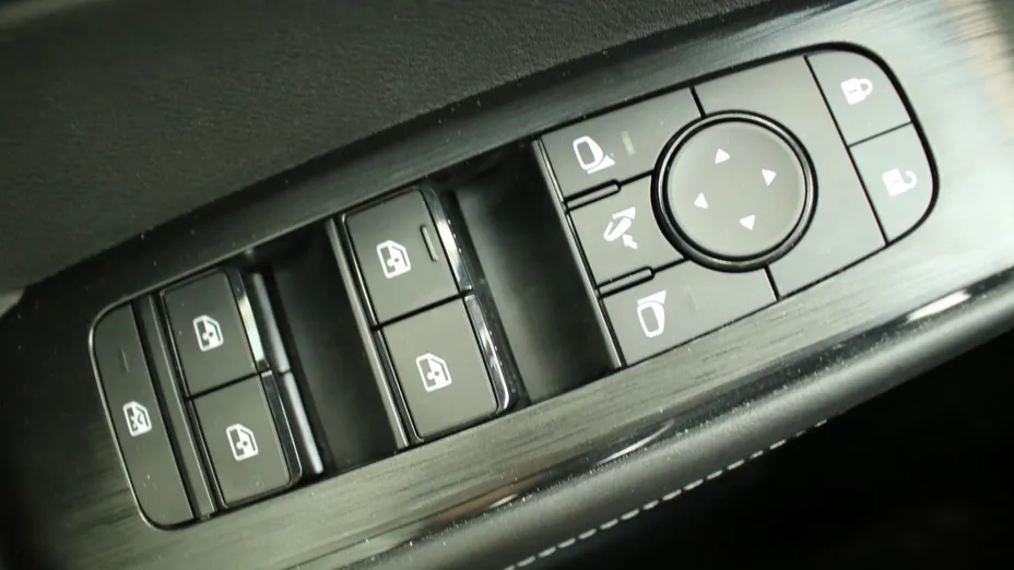 NISSAN Qashqai Qashqai 1.3 DIG-T mHEV N-Connecta Xtronic