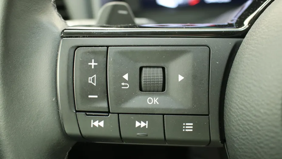 NISSAN Qashqai Qashqai 1.3 DIG-T mHEV N-Connecta Xtronic