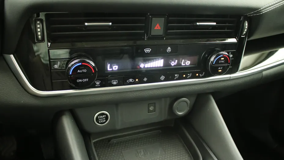 NISSAN Qashqai Qashqai 1.3 DIG-T mHEV N-Connecta Xtronic