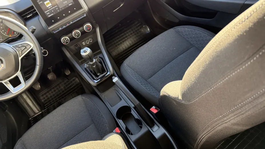 RENAULT Clio Clio 1.0 TCe Equilibre